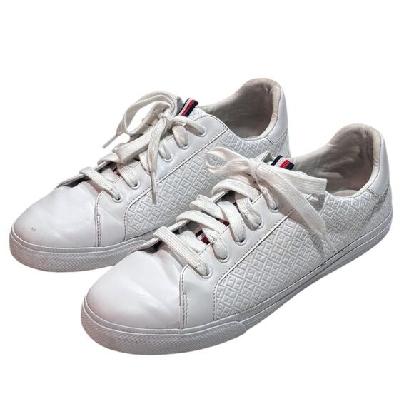 TOMMY HILFIGER | Women's Embossed White Trainers Fashion Sneakers Athletic Shoes - Picture 1 of 12